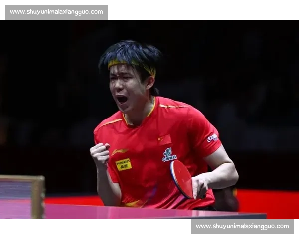 王楚钦首登Wallpaper封面：当冠军之手遇见千年匠心